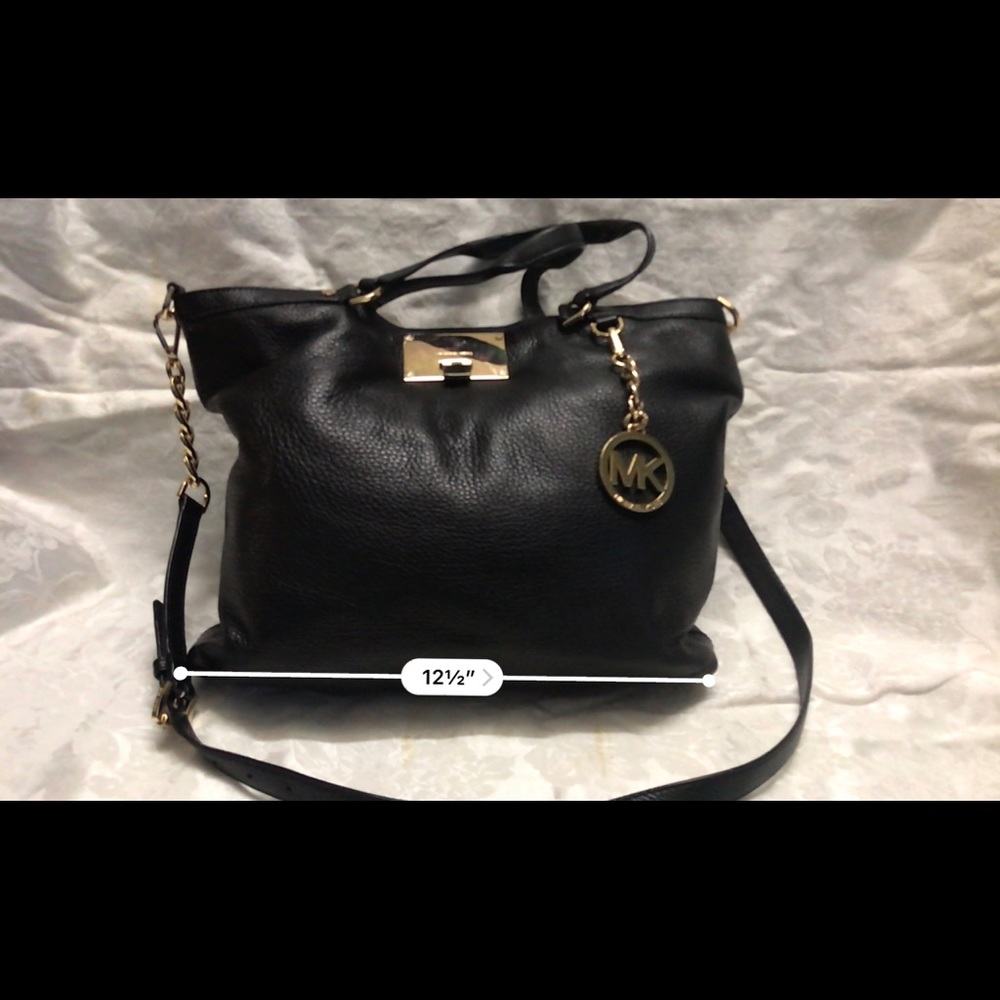 **SOLD** Authentic Michael Kors Channing Med Tote